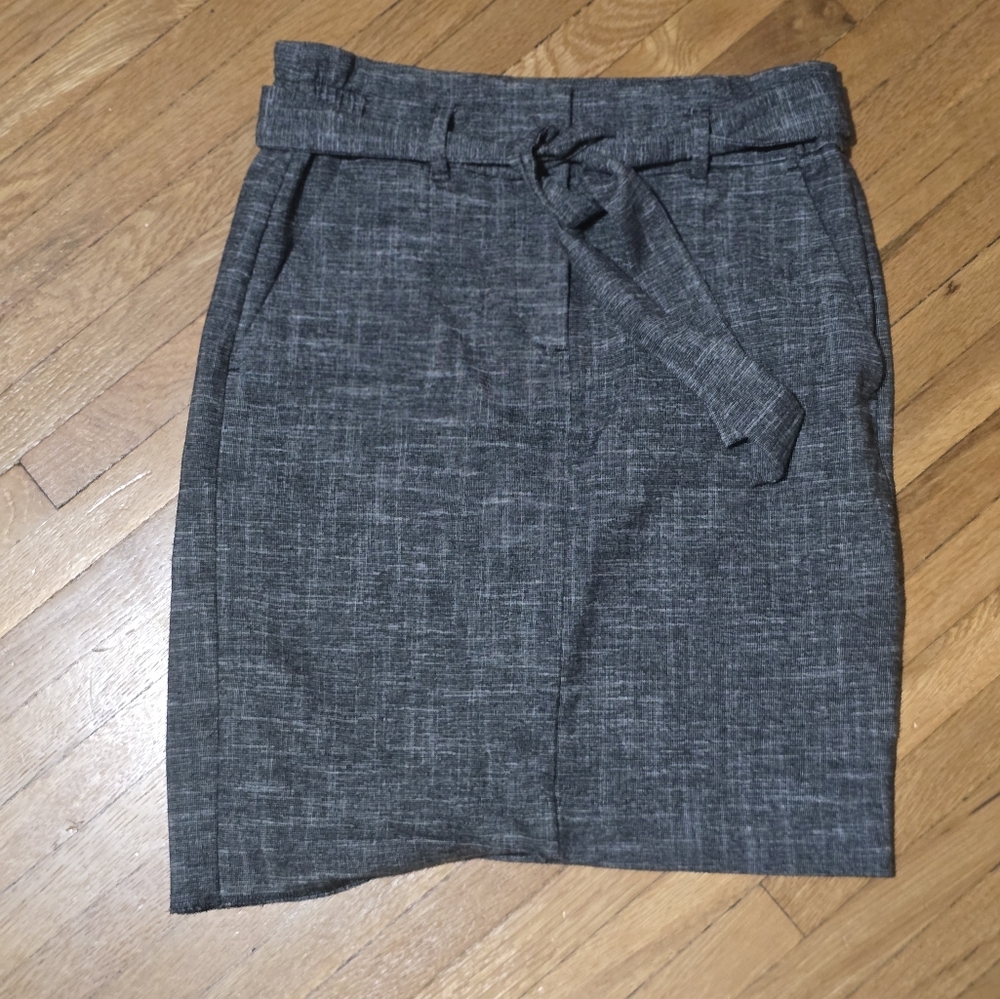 Loft Pencil Skirt Charcoal Grey Womans Size 00P